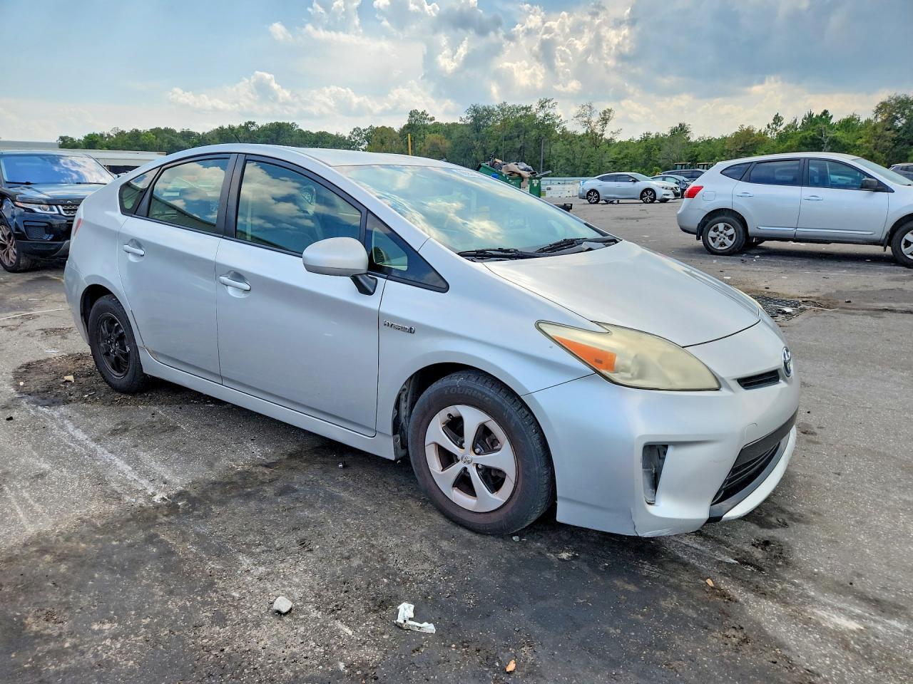 2013 Toyota Prius Two Silver vin: JTDKN3DUXD5566104
