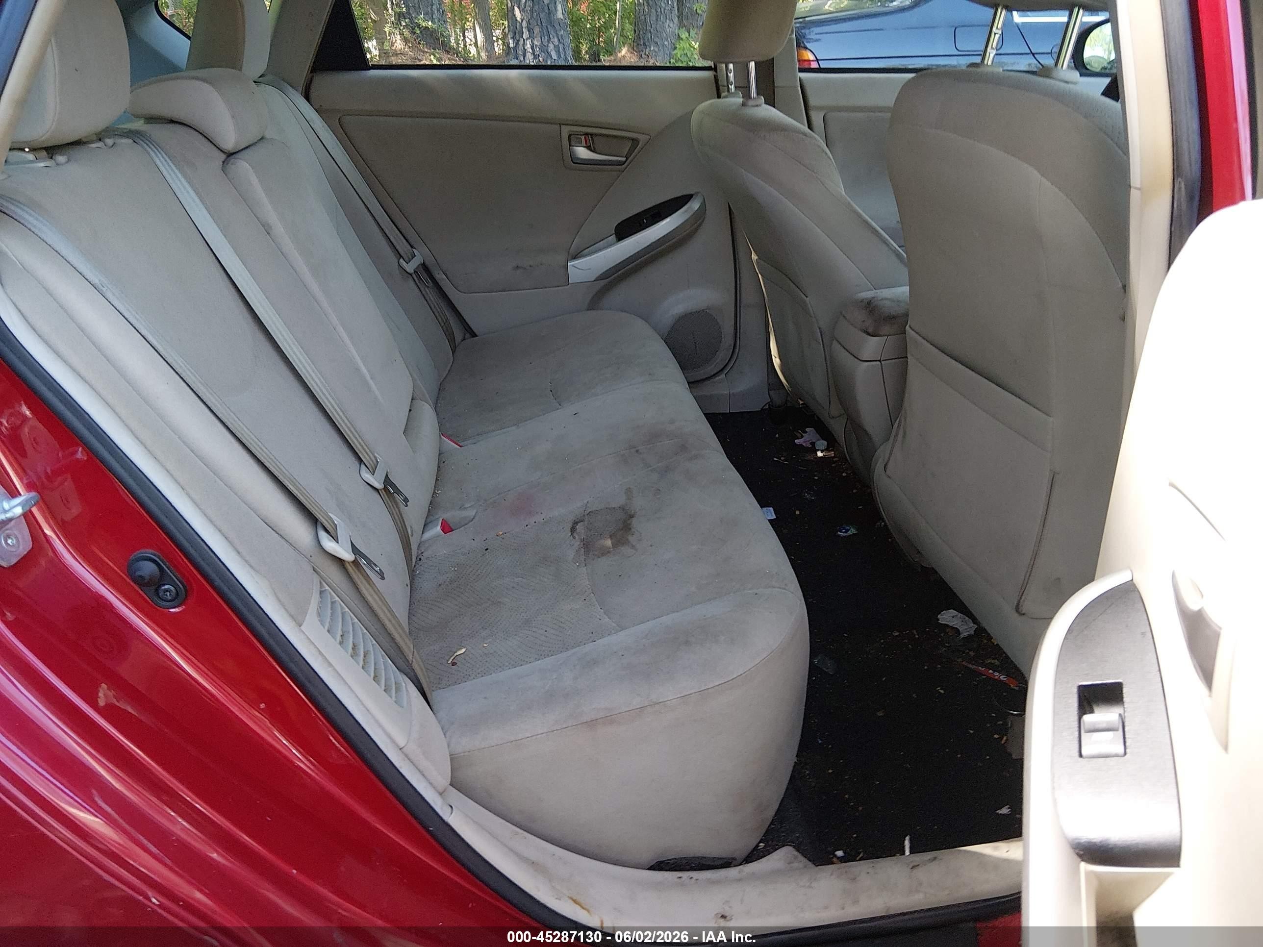 2013 Toyota Prius Two Red vin: JTDKN3DUXD5577071