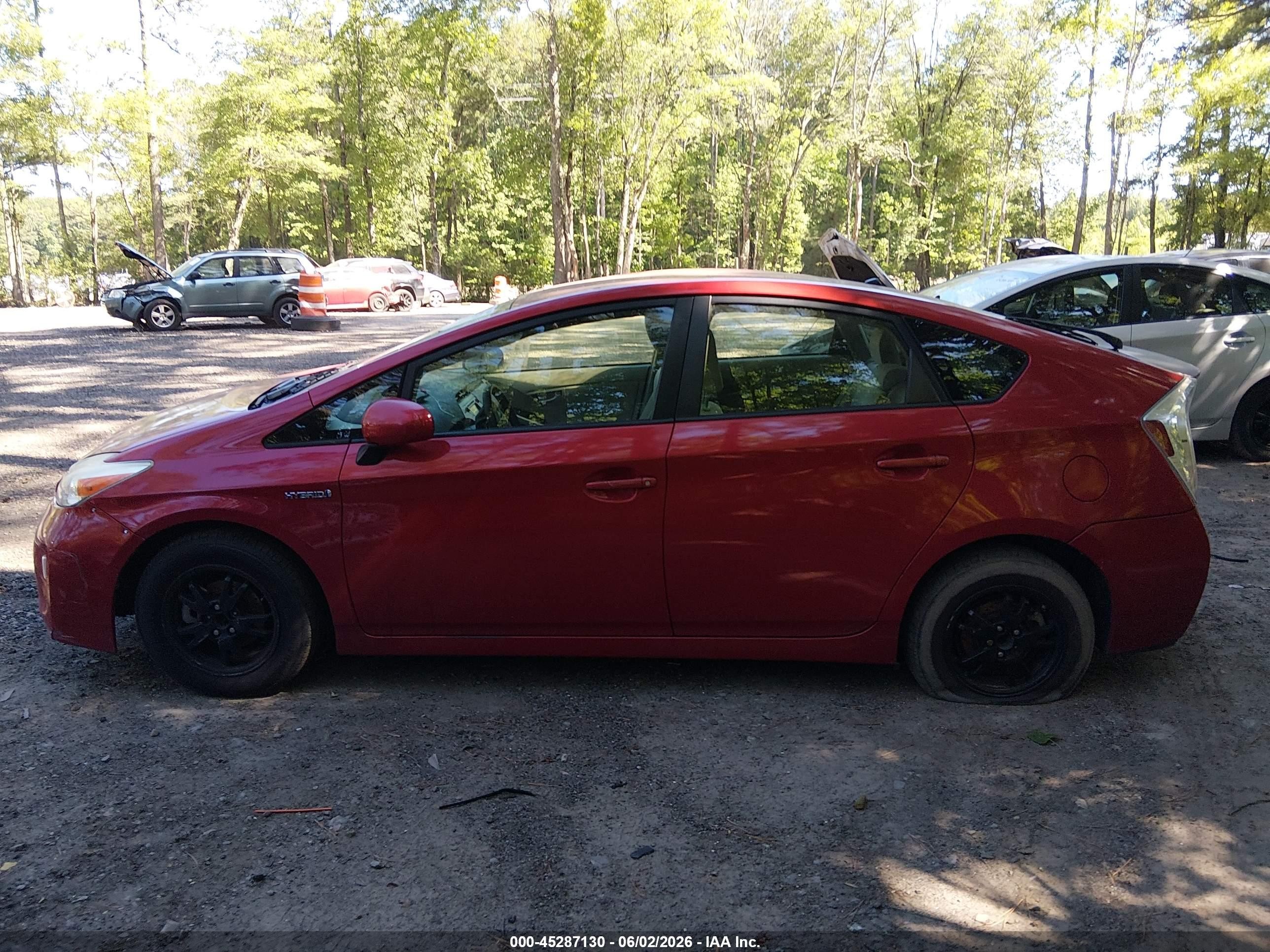 2013 Toyota Prius Two Red vin: JTDKN3DUXD5577071