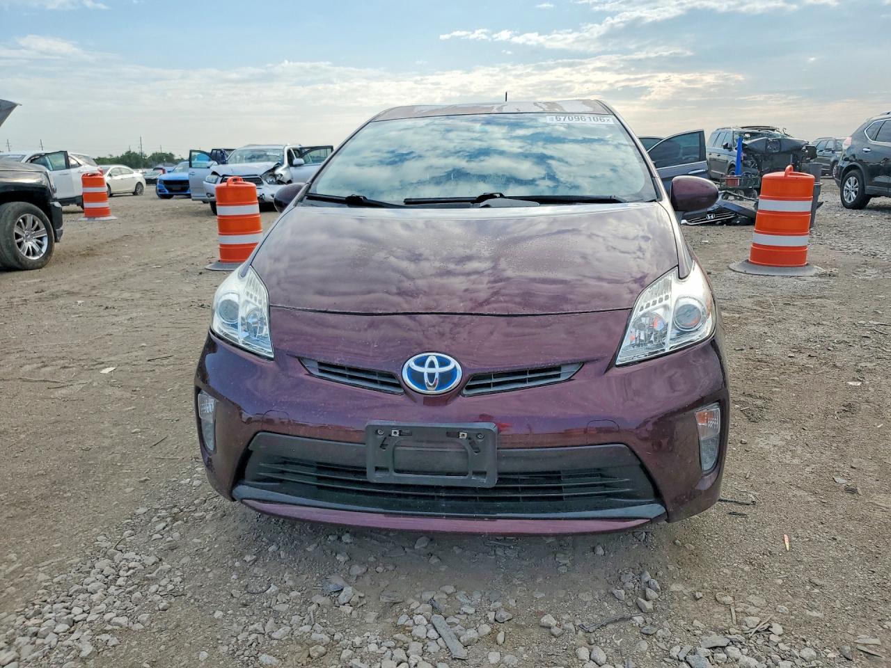 2013 Toyota Prius Persona Series Se Burgundy vin: JTDKN3DUXD5578771