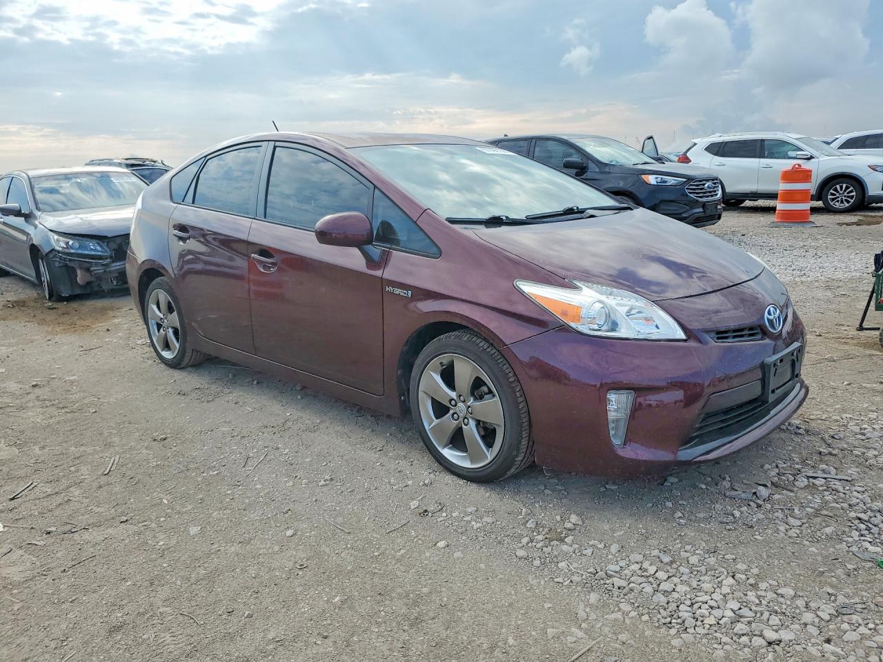 2013 Toyota Prius Persona Series Se Burgundy vin: JTDKN3DUXD5578771