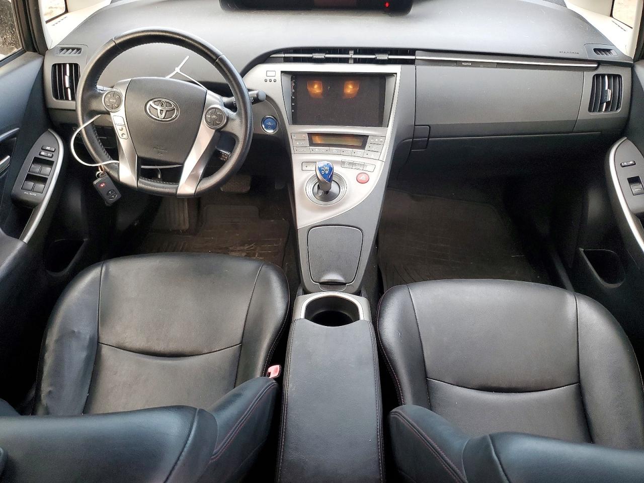 2013 Toyota Prius Persona Series Se Burgundy vin: JTDKN3DUXD5578771
