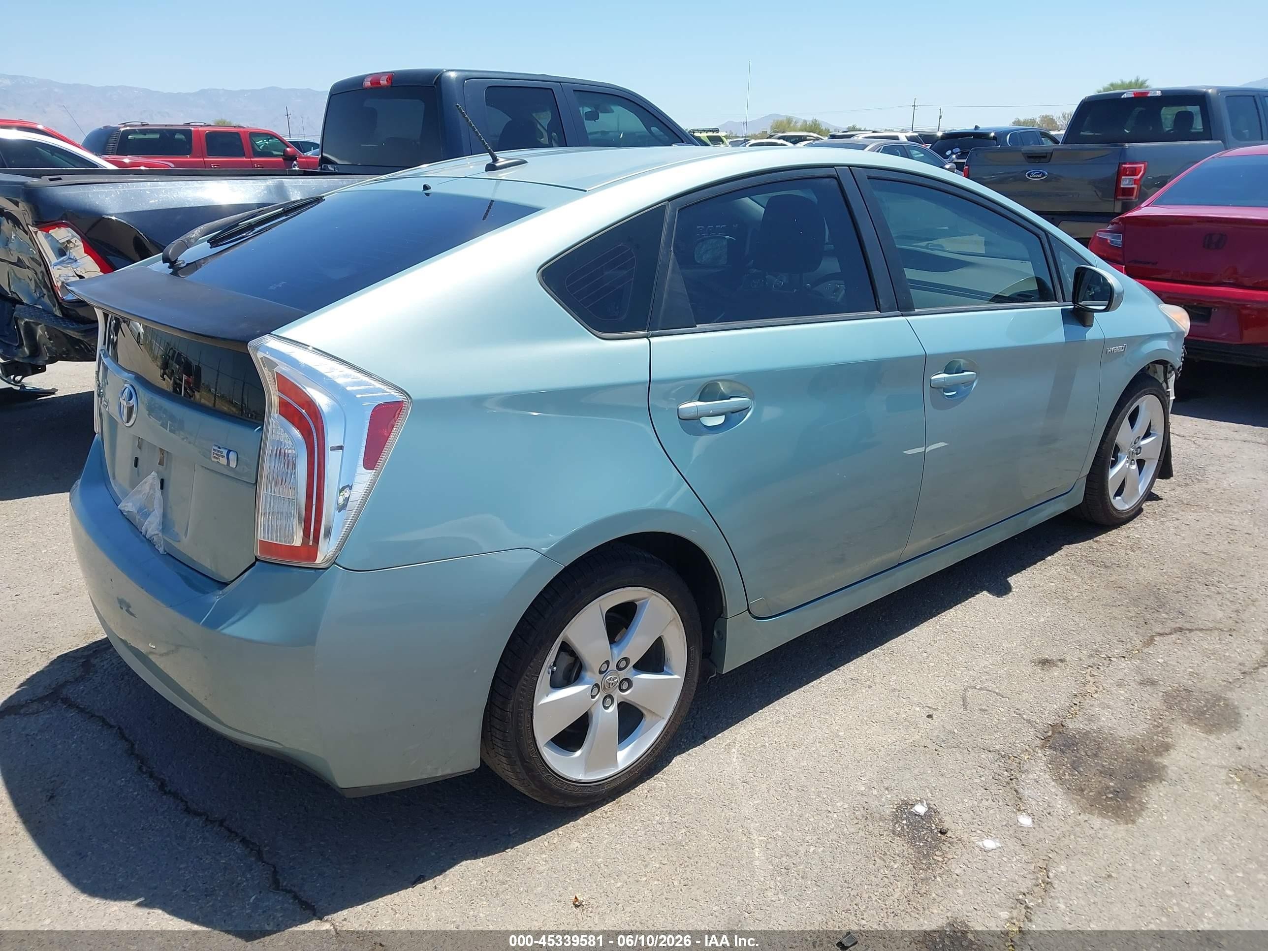2013 Toyota Prius Five Green vin: JTDKN3DUXD5590063
