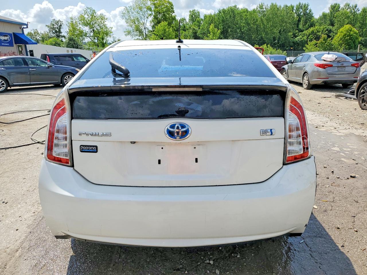 2013 Toyota Prius Persona Series Se White vin: JTDKN3DUXD5591066