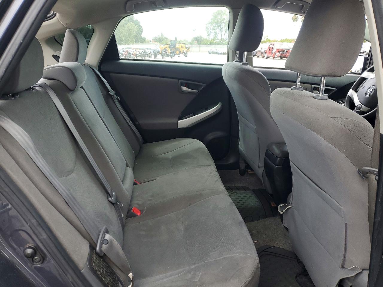 2013 Toyota Prius Le Gray vin: JTDKN3DUXD5627922