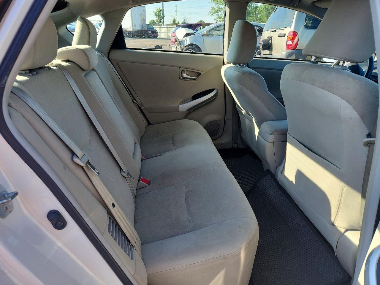 2013 Toyota Prius Three White vin: JTDKN3DUXD5629332