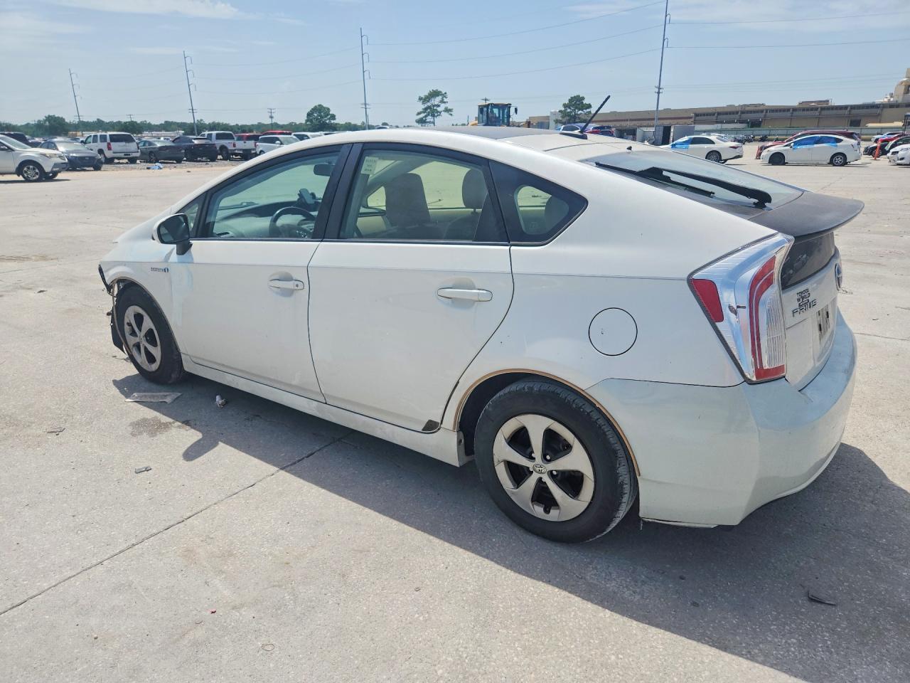 2013 Toyota Prius Three White vin: JTDKN3DUXD5637754