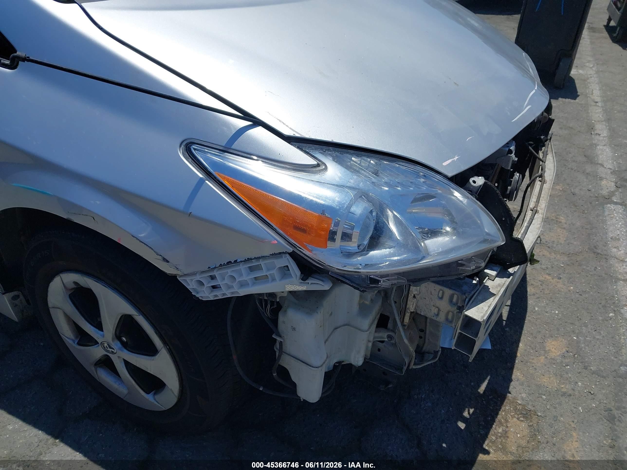 2013 Toyota Prius Three Silver vin: JTDKN3DUXD5648799