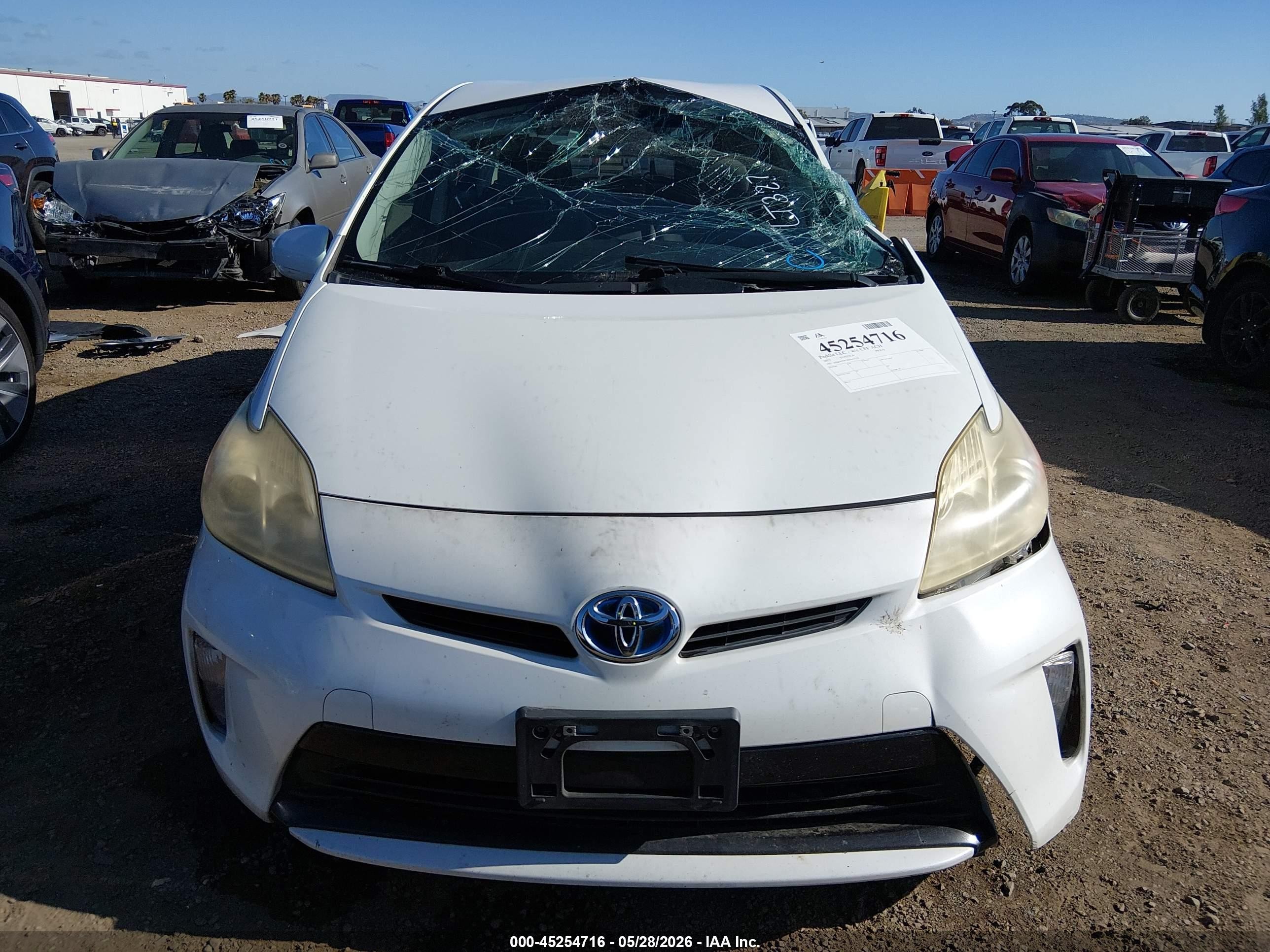 2013 Toyota Prius Two Белый vin: JTDKN3DUXD5651752