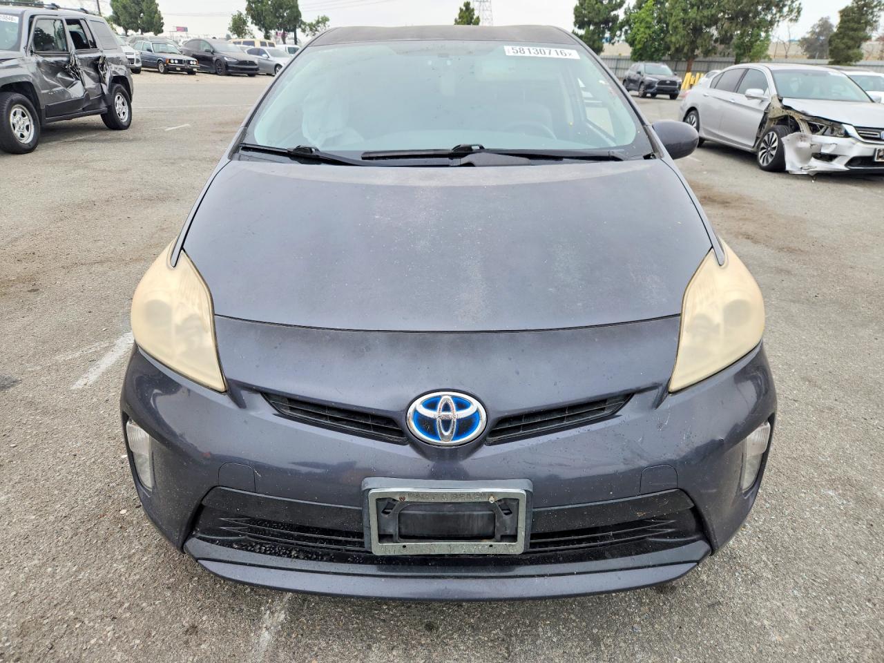 2013 Toyota Prius Two Gray vin: JTDKN3DUXD5682421