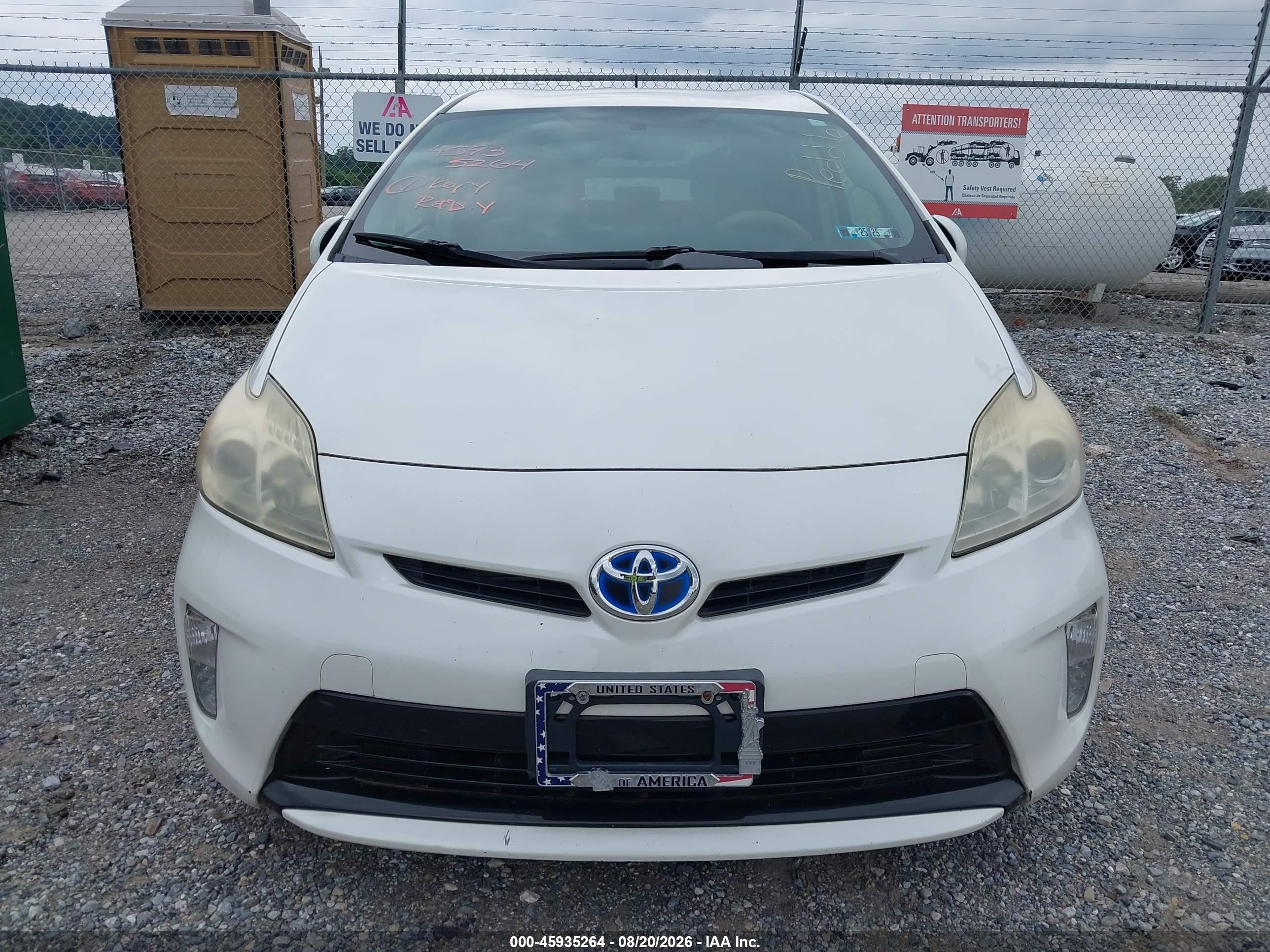 2013 Toyota Prius Three White vin: JTDKN3DUXD5684556