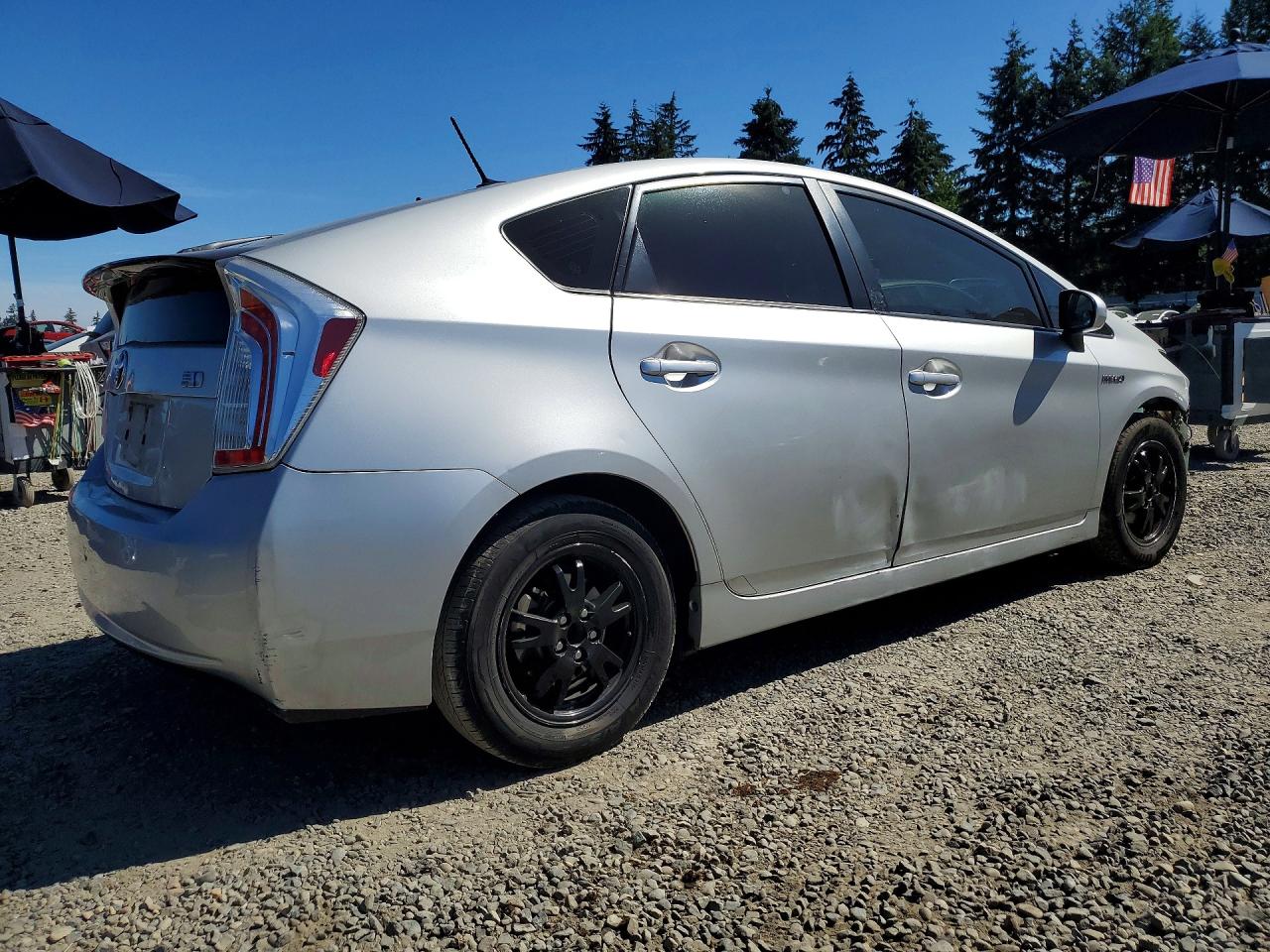 2013 Toyota Prius Four Silver vin: JTDKN3DUXD5685545