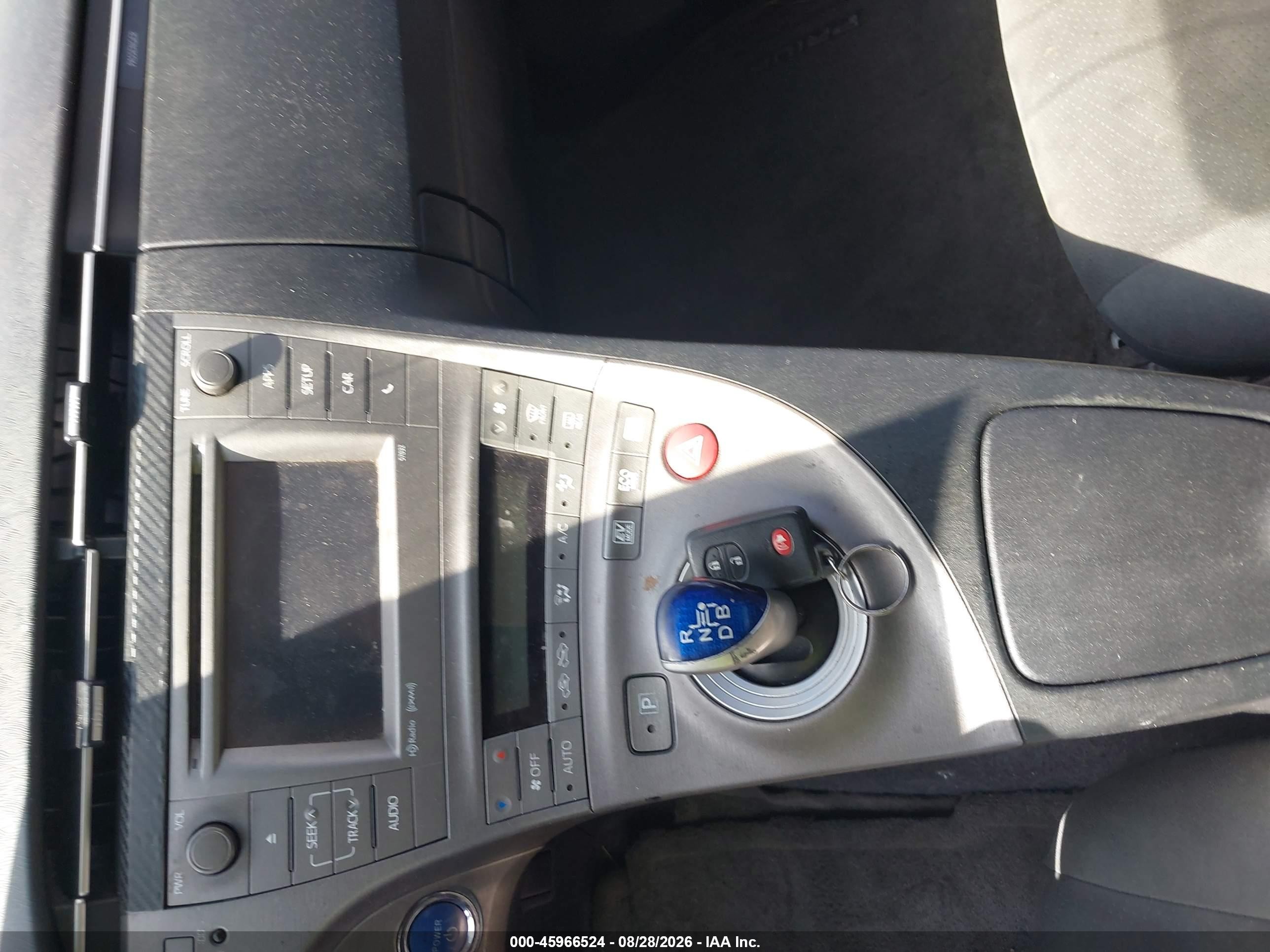 2013 Toyota Prius Three Silver vin: JTDKN3DUXD5698215