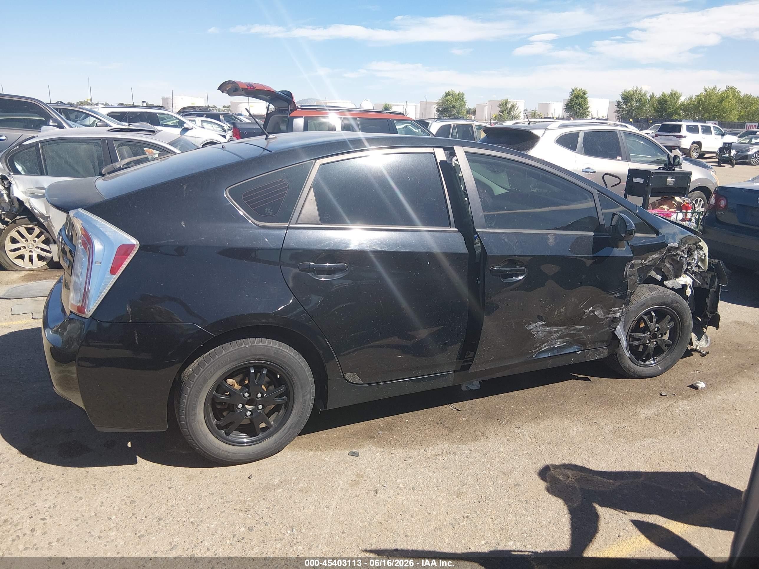 2013 Toyota Prius Two Черный vin: JTDKN3DUXD5698490