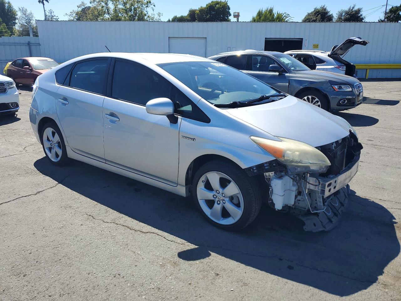 2013 Toyota Prius Five Silver vin: JTDKN3DUXD5702571