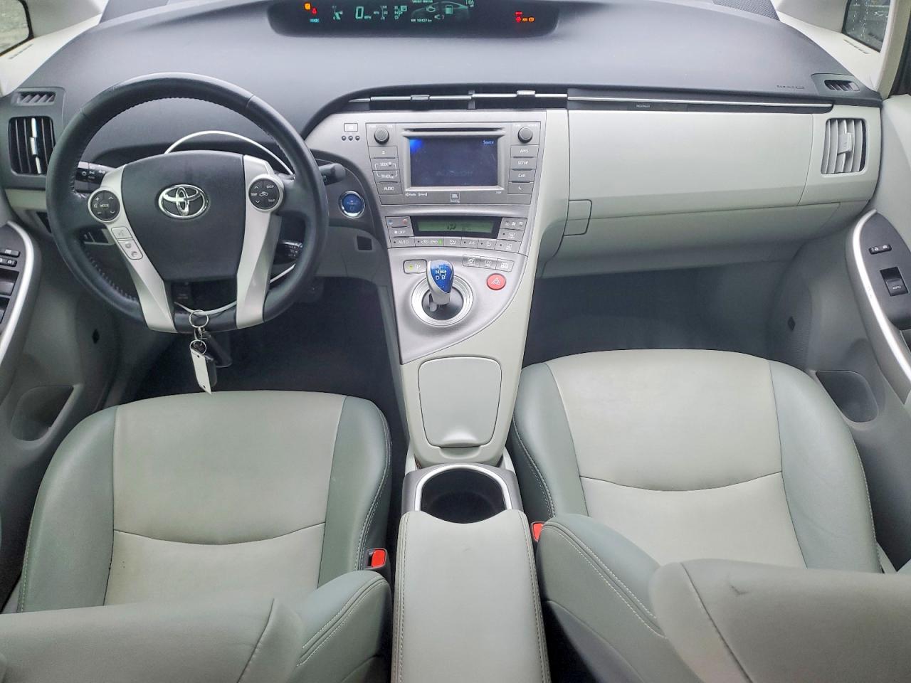 2014 Toyota Prius Four White vin: JTDKN3DUXE1749060