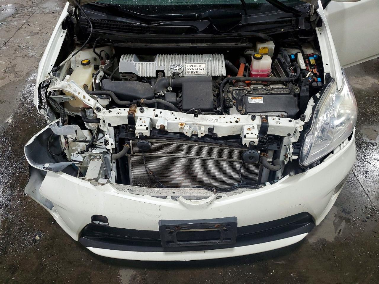 2014 Toyota Prius Two Белый vin: JTDKN3DUXE1756140