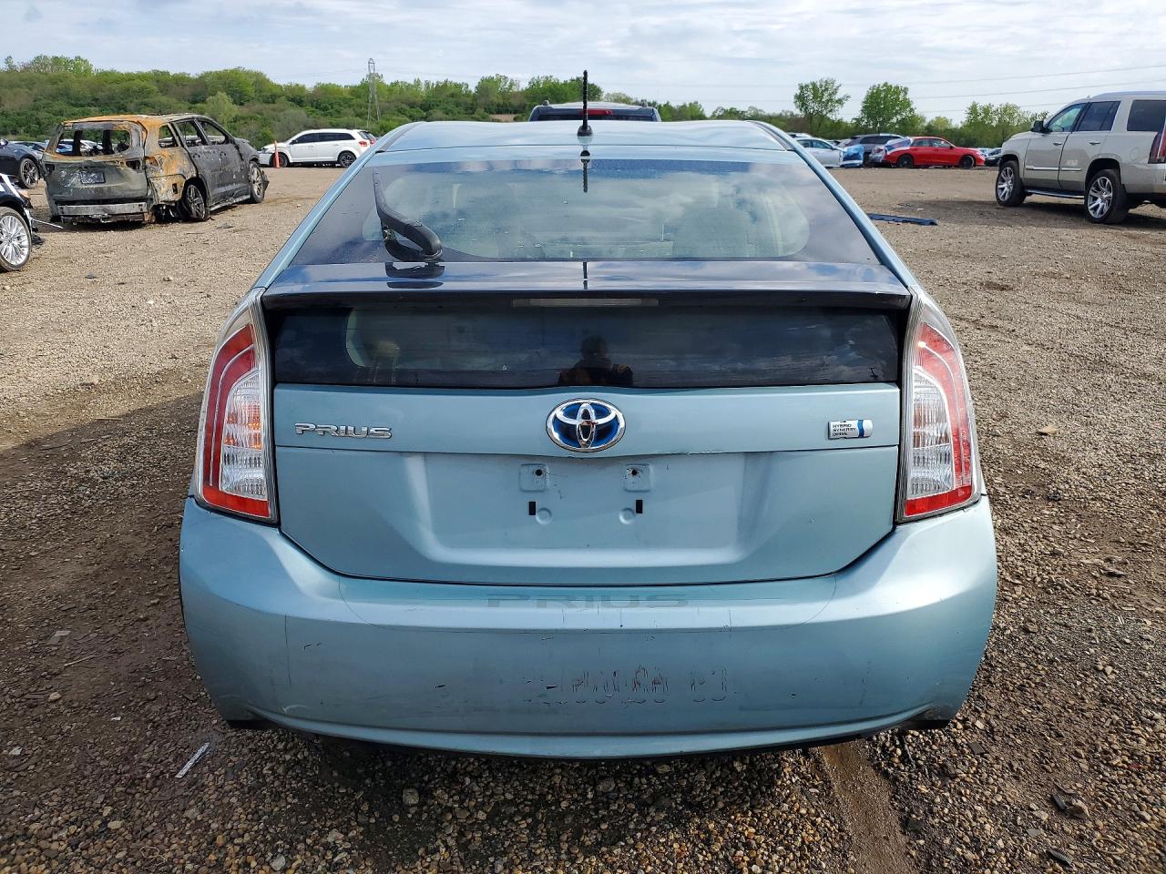 2014 Toyota Prius Two Blue vin: JTDKN3DUXE1762861