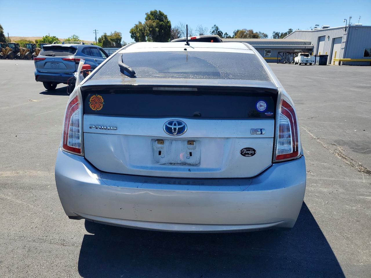 2014 Toyota Prius Two Silver vin: JTDKN3DUXE1766392