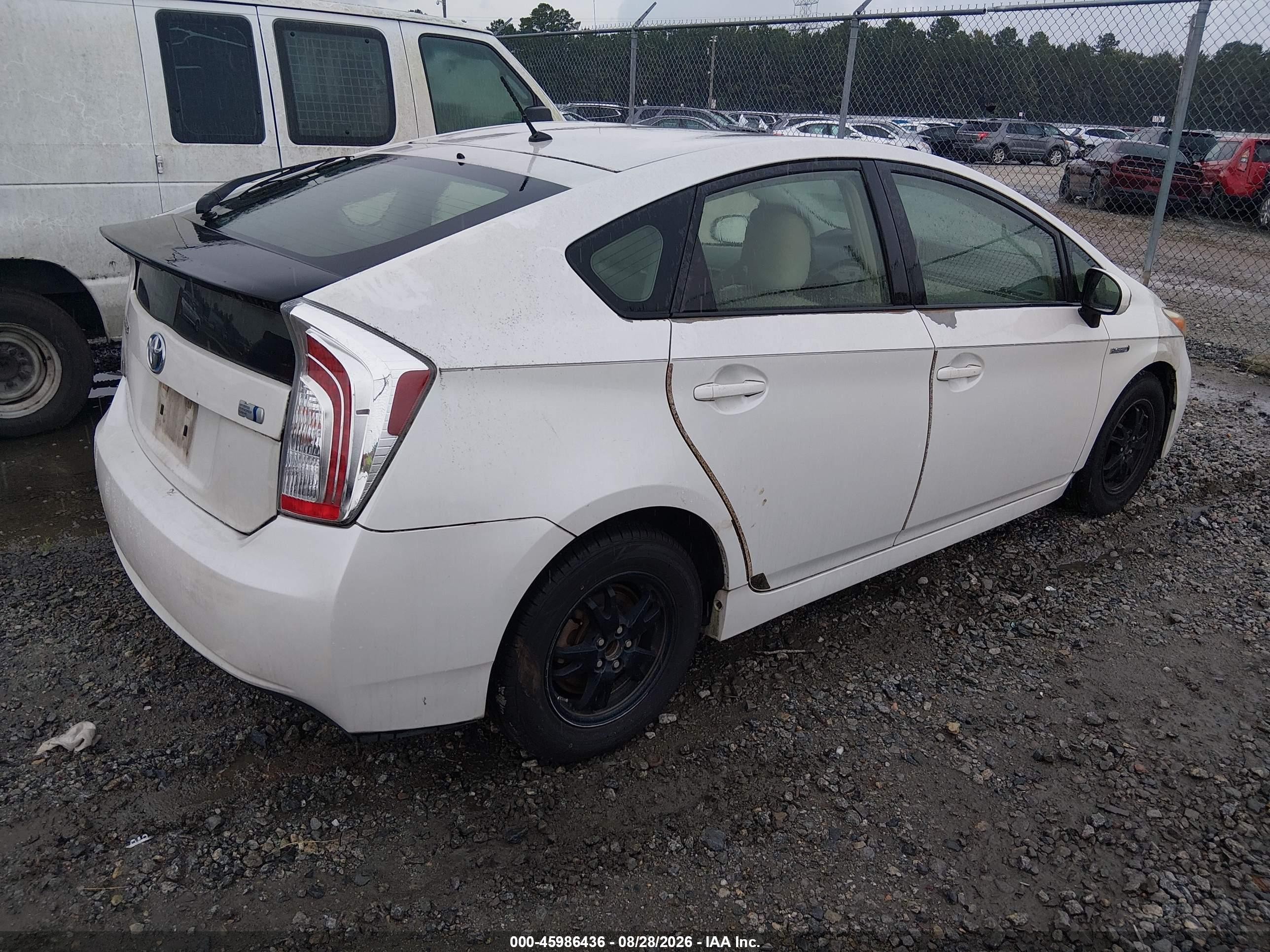 2014 Toyota Prius Two Silver vin: JTDKN3DUXE1770832