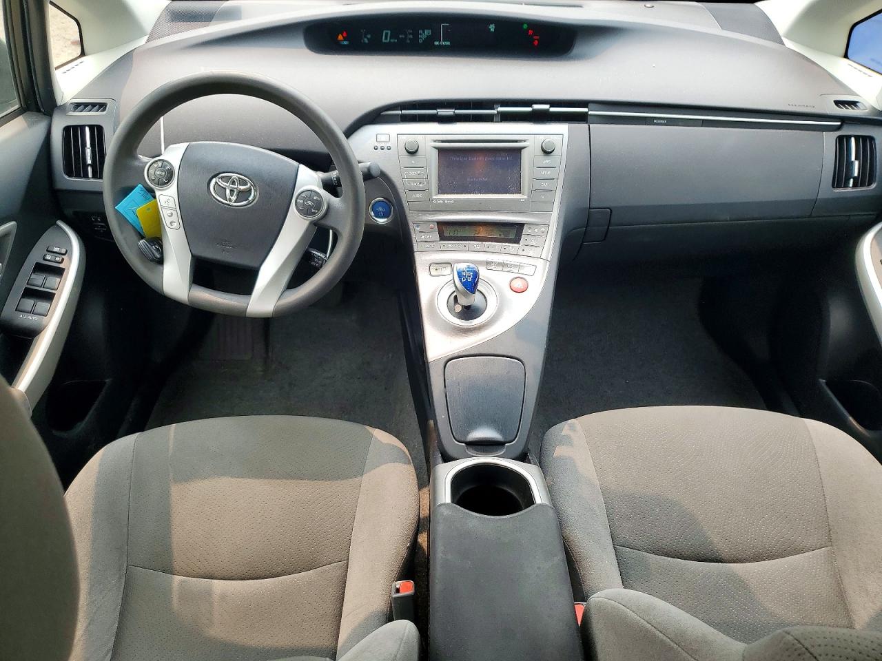 2014 Toyota Prius Three Turquoise vin: JTDKN3DUXE1772533