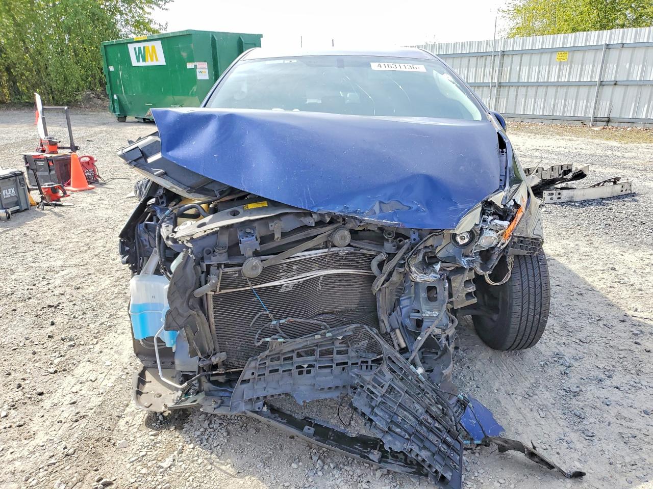 2014 Toyota Prius Three Синий vin: JTDKN3DUXE1776209