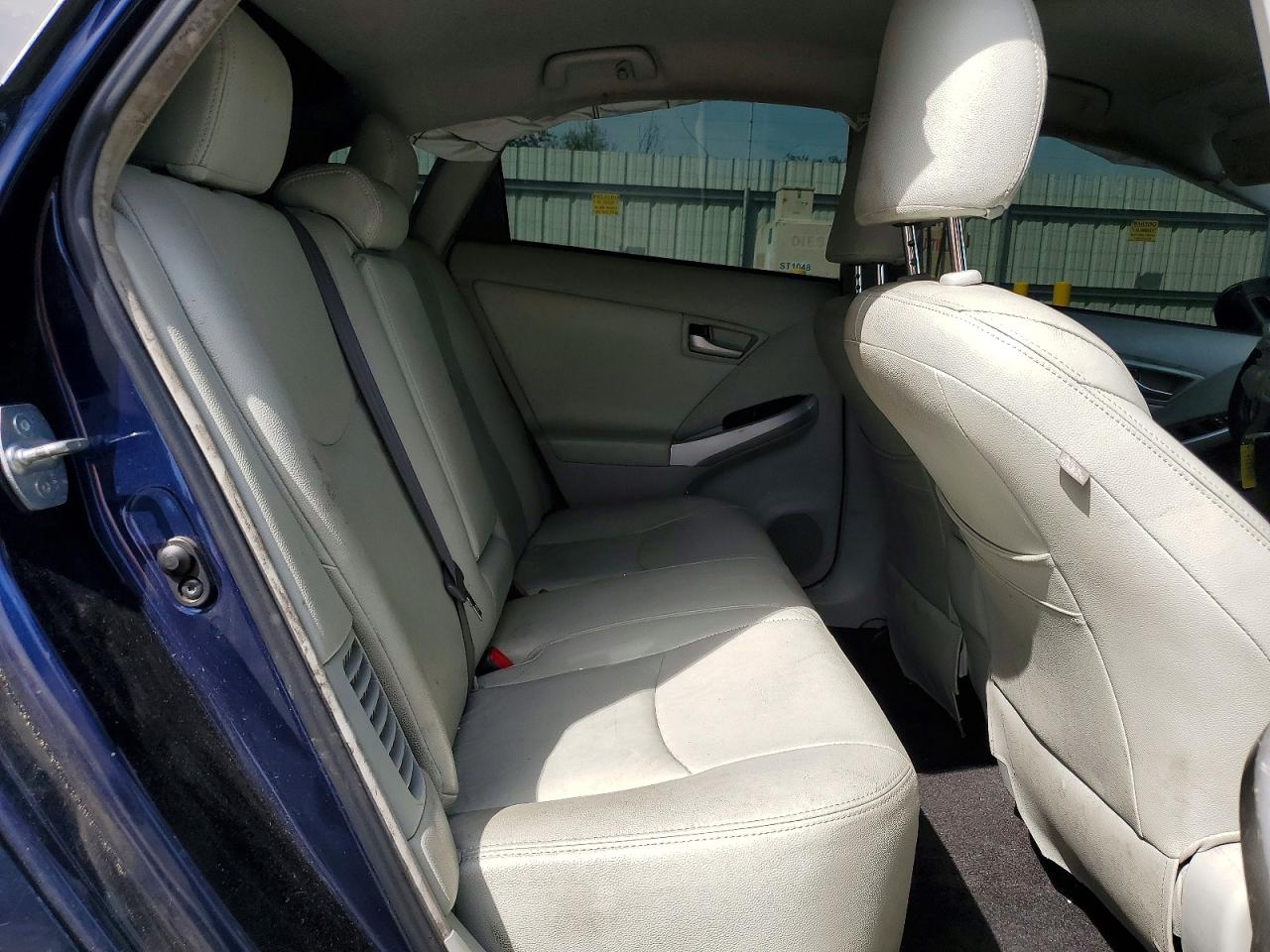 2014 Toyota Prius Three Синий vin: JTDKN3DUXE1776209
