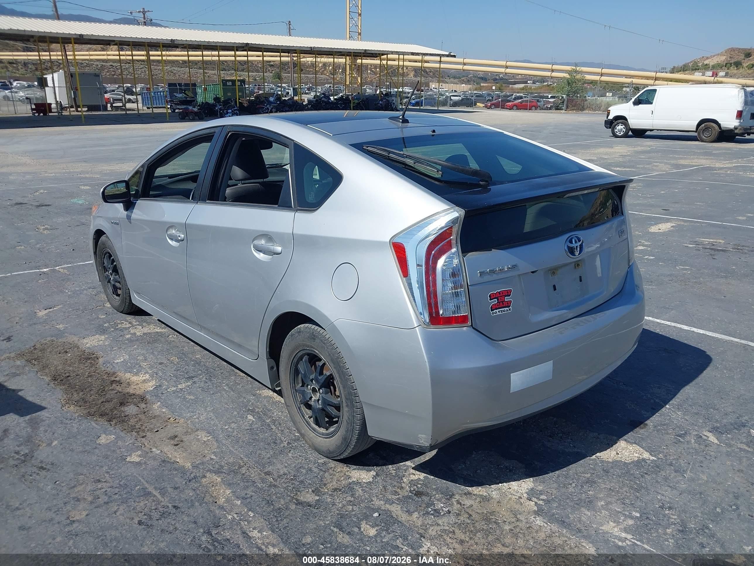 2014 Toyota Prius Four Silver vin: JTDKN3DUXE1795438