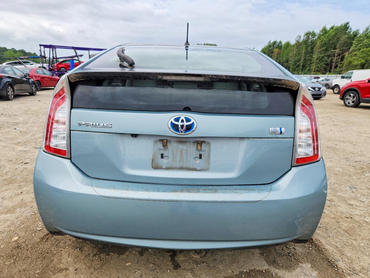 2014 Toyota Prius Two Зеленый vin: JTDKN3DUXE1817602