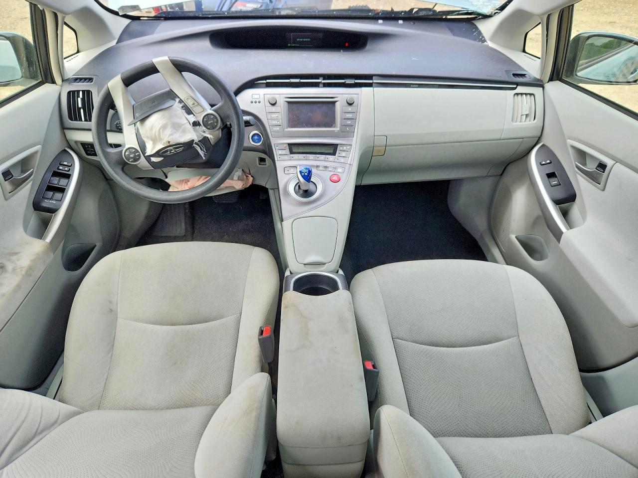 2014 Toyota Prius Two Зеленый vin: JTDKN3DUXE1817602