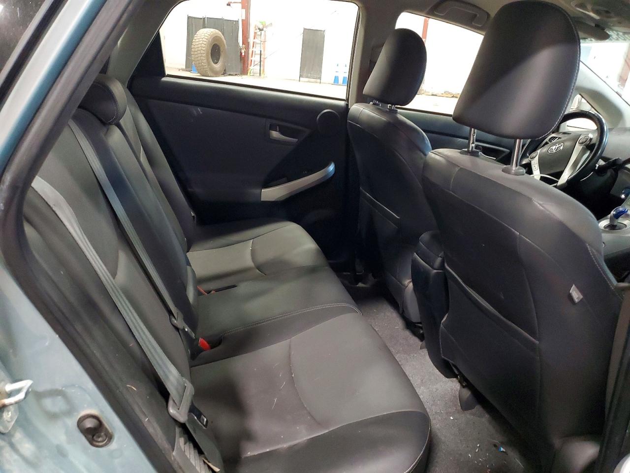 2014 Toyota Prius Four Синий vin: JTDKN3DUXE1852141