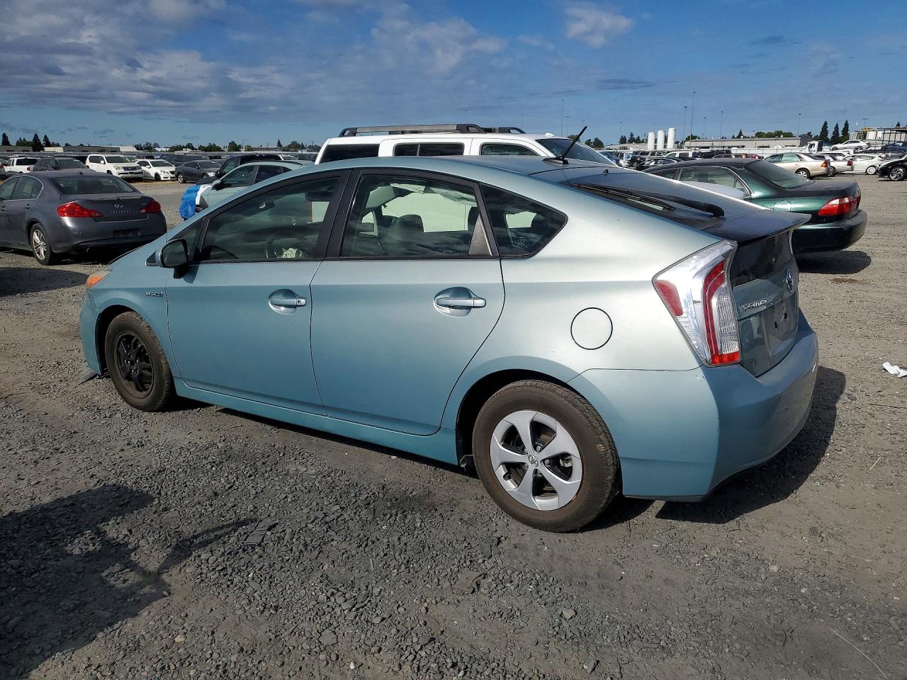 2014 Toyota Prius Four Turquoise vin: JTDKN3DUXE1861941