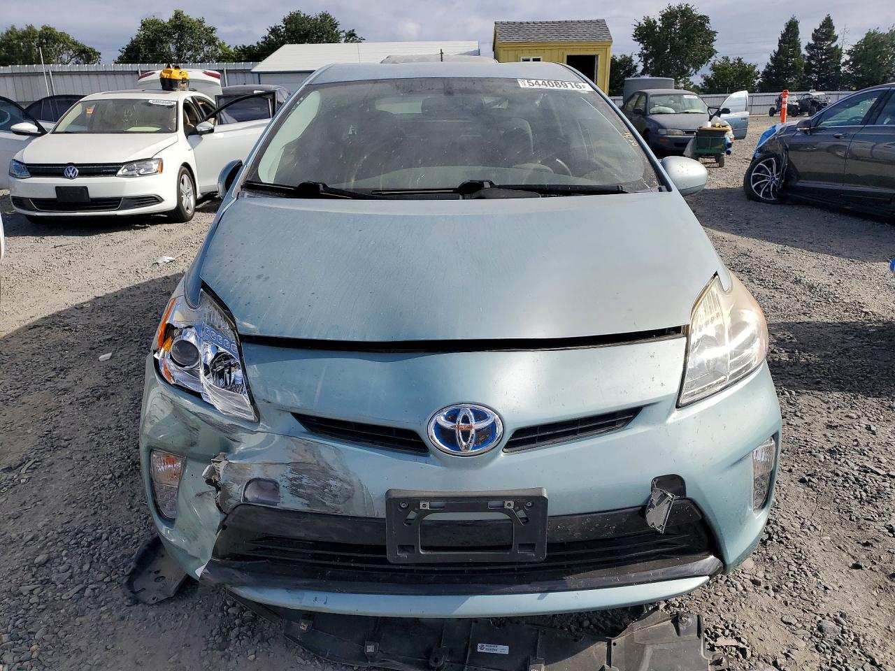 2014 Toyota Prius Four Turquoise vin: JTDKN3DUXE1861941