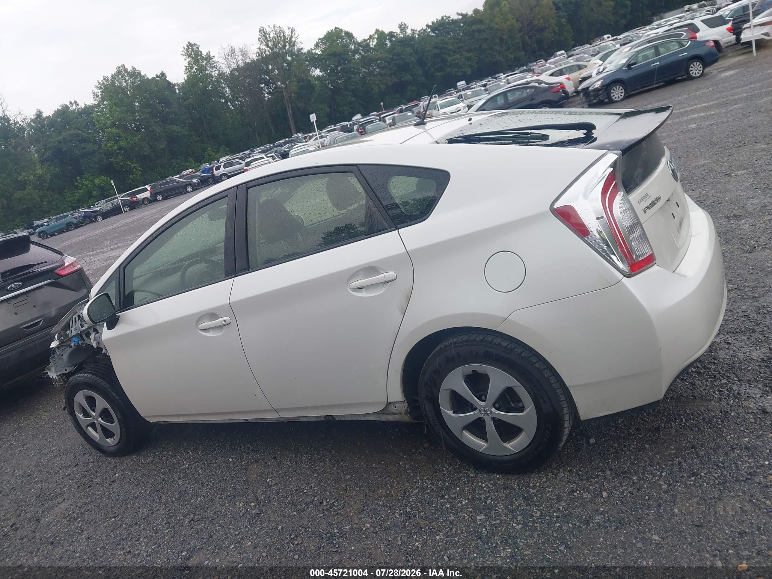 2015 Toyota Prius Two White vin: JTDKN3DUXF0395046
