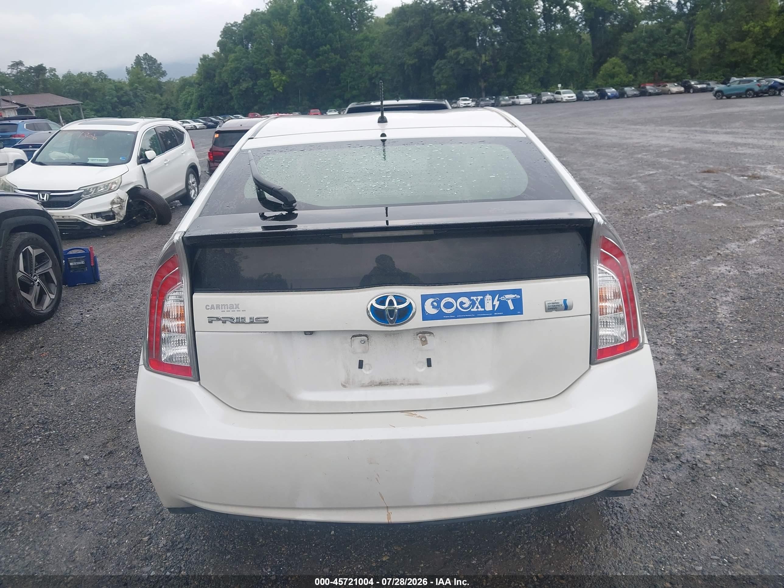 2015 Toyota Prius Two White vin: JTDKN3DUXF0395046