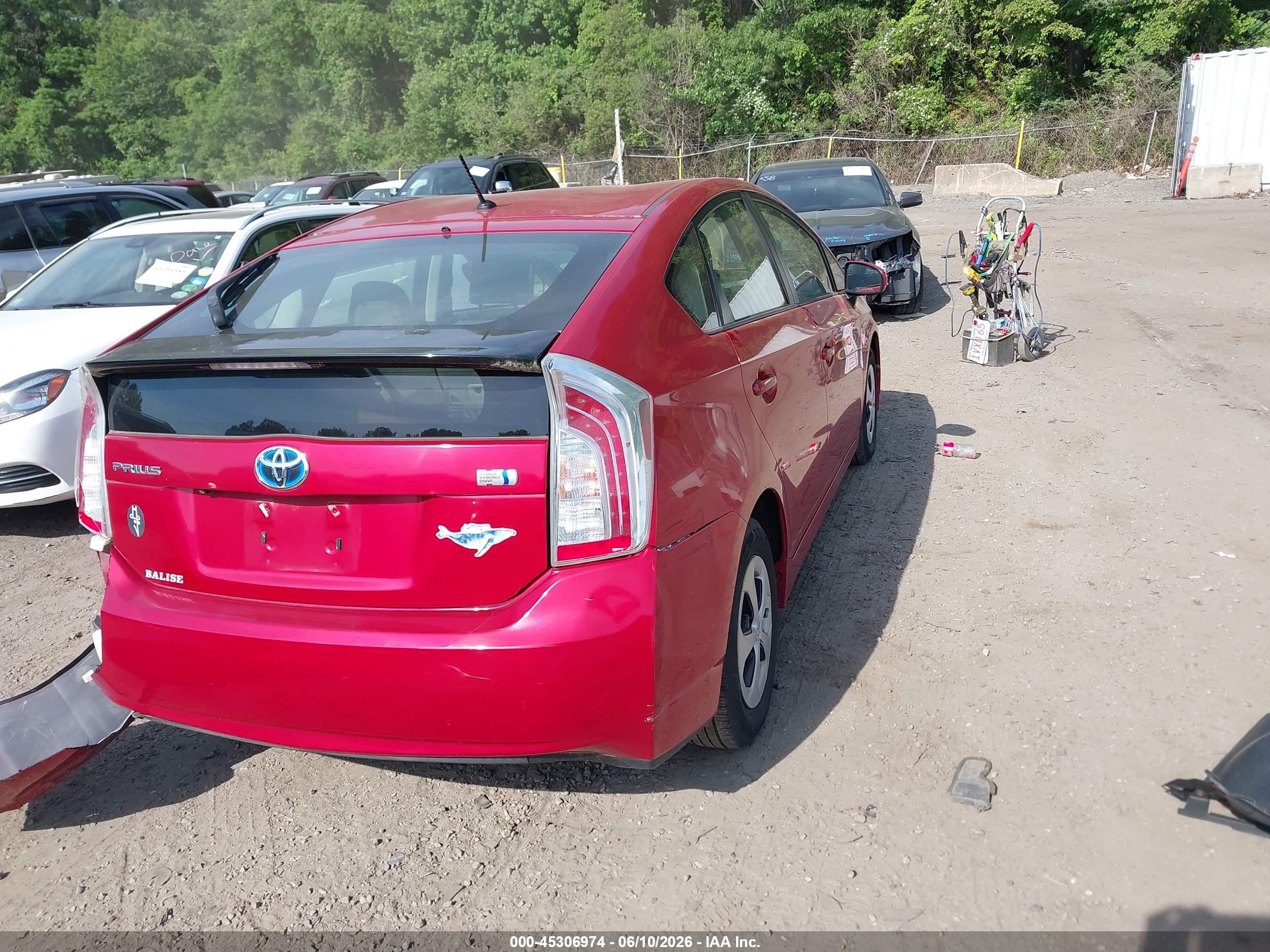 2015 Toyota Prius Two Red vin: JTDKN3DUXF0396567