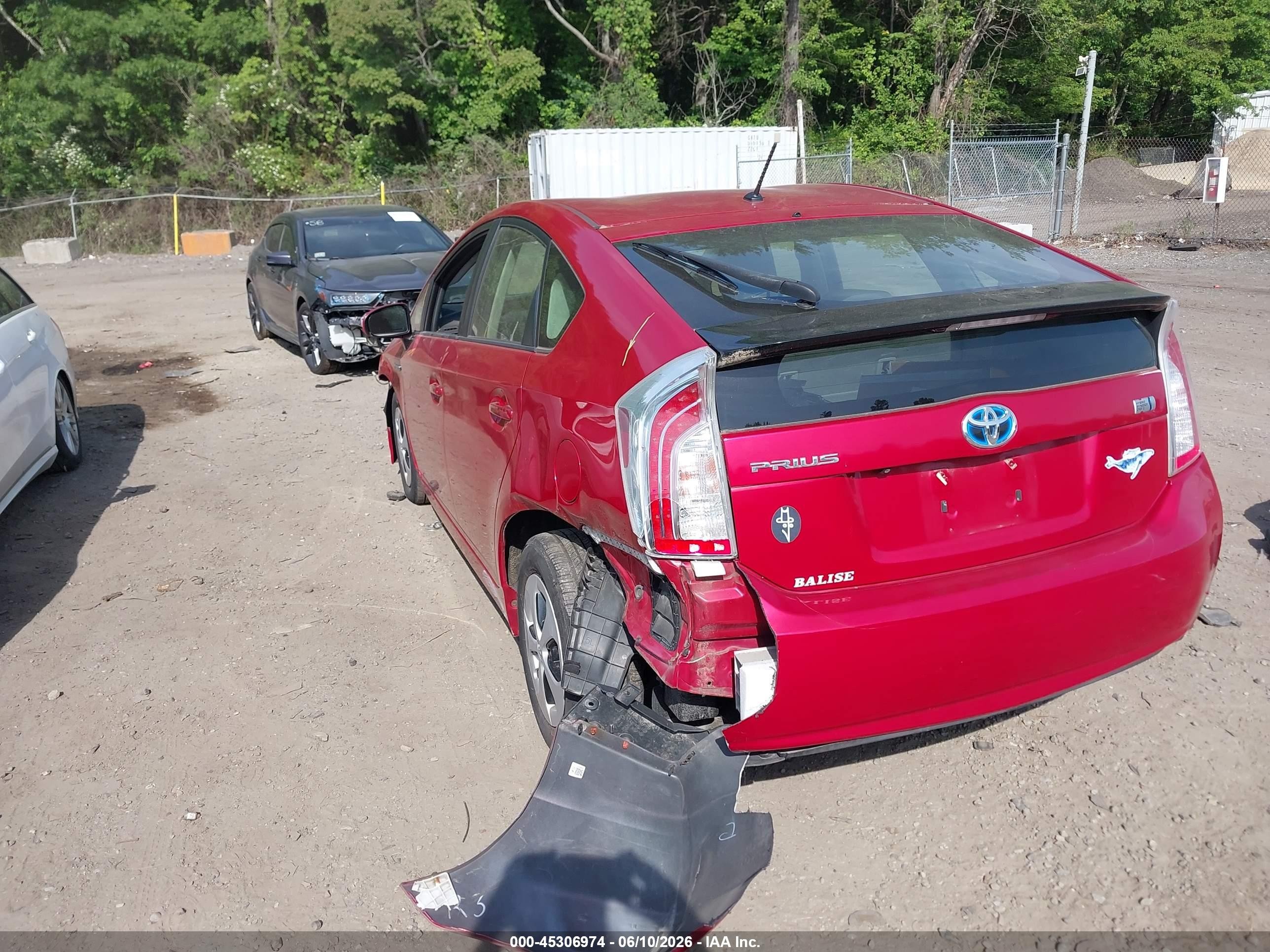 2015 Toyota Prius Two Red vin: JTDKN3DUXF0396567