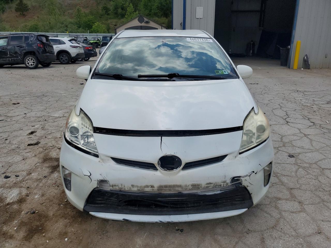 2015 Toyota Prius Three White vin: JTDKN3DUXF0412735
