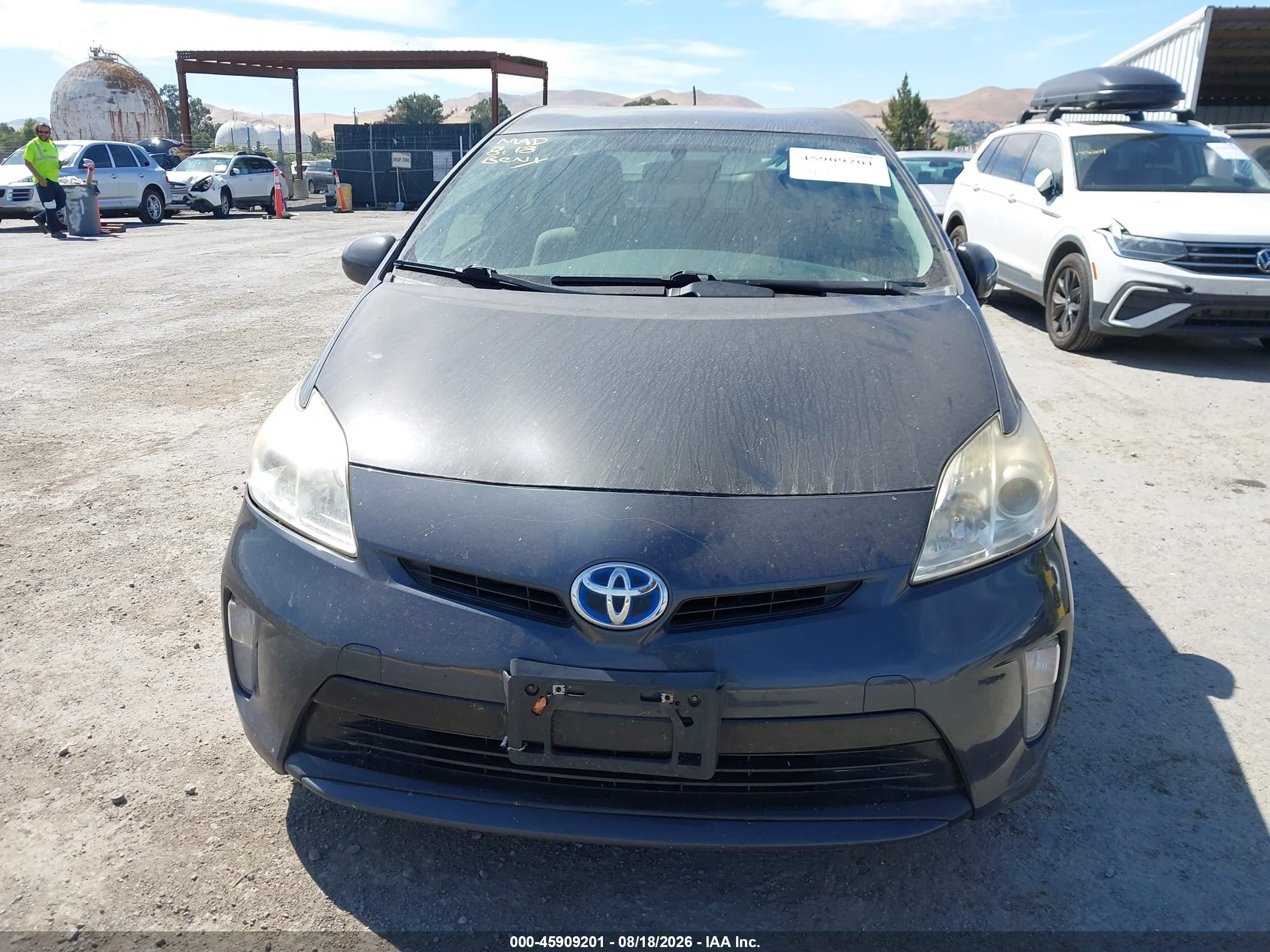 2015 Toyota Prius Two Серый vin: JTDKN3DUXF0413495