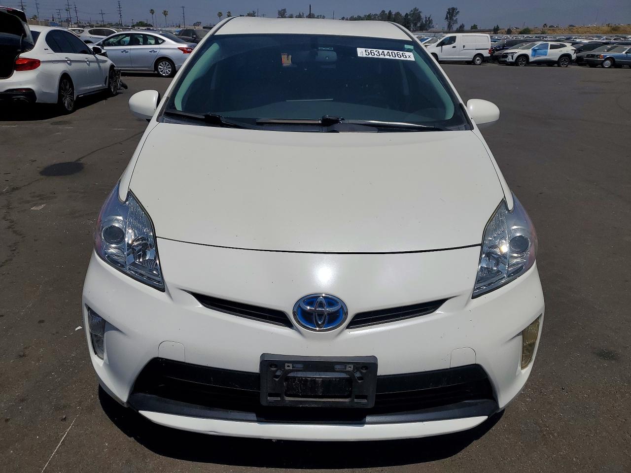 2015 Toyota Prius One White vin: JTDKN3DUXF0417241