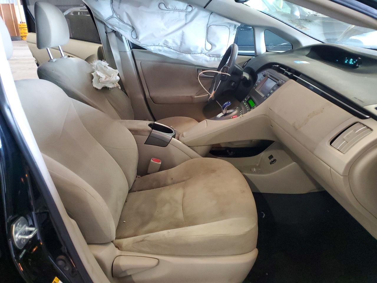 2015 Toyota Prius Two Black vin: JTDKN3DUXF0425128