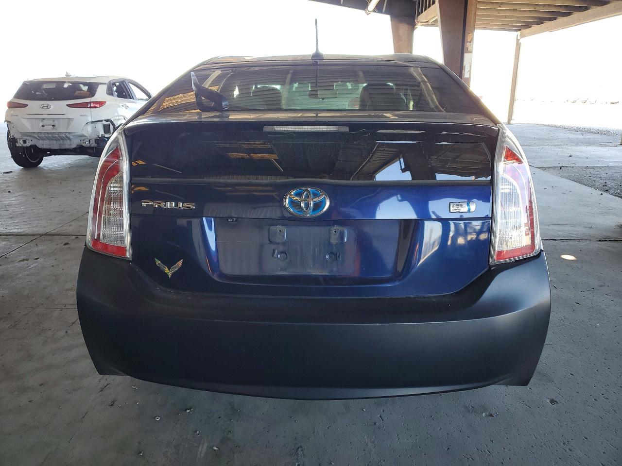 2015 Toyota Prius Three Blue vin: JTDKN3DUXF0429311