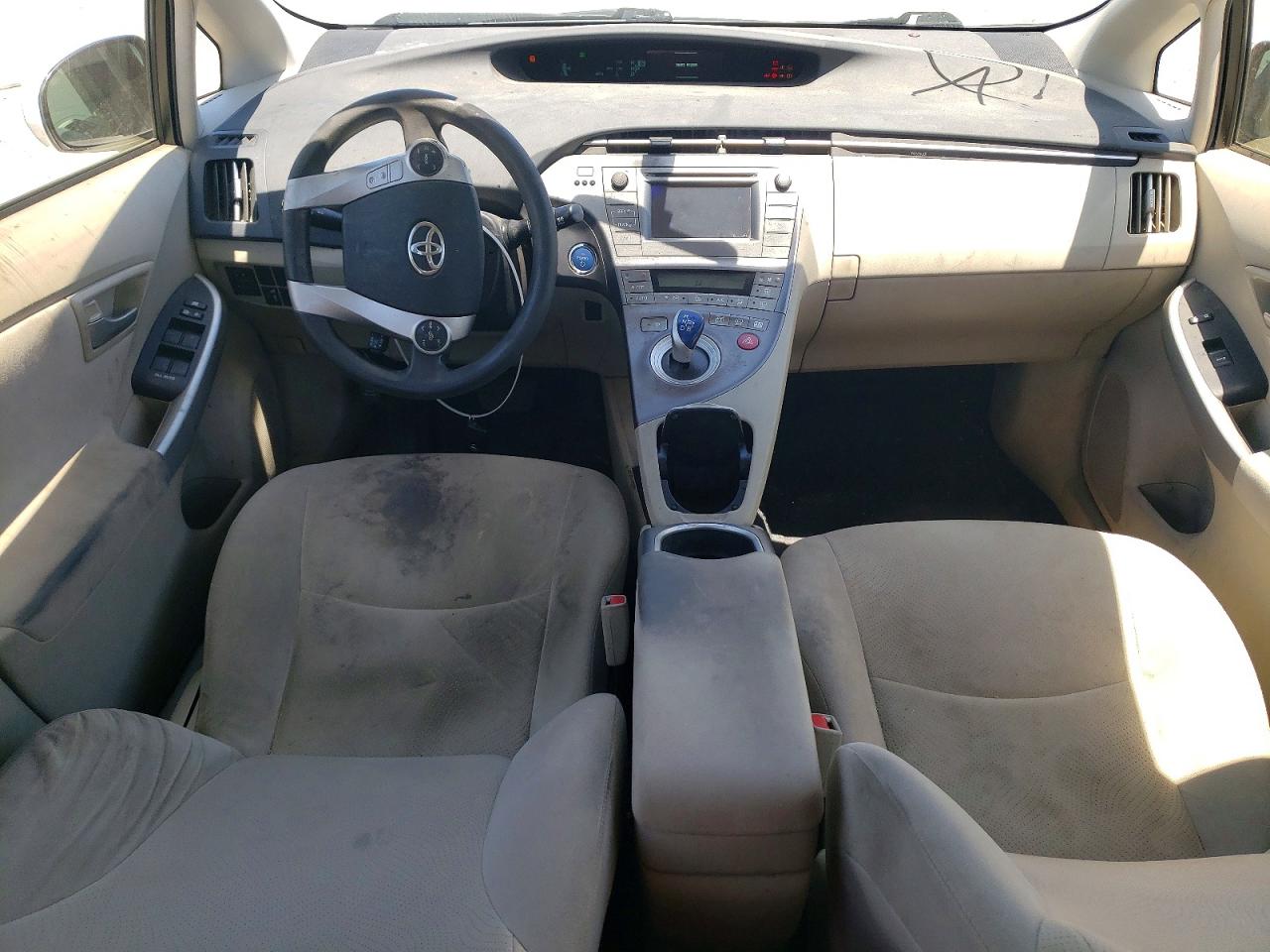 2015 Toyota Prius Two White vin: JTDKN3DUXF0444732