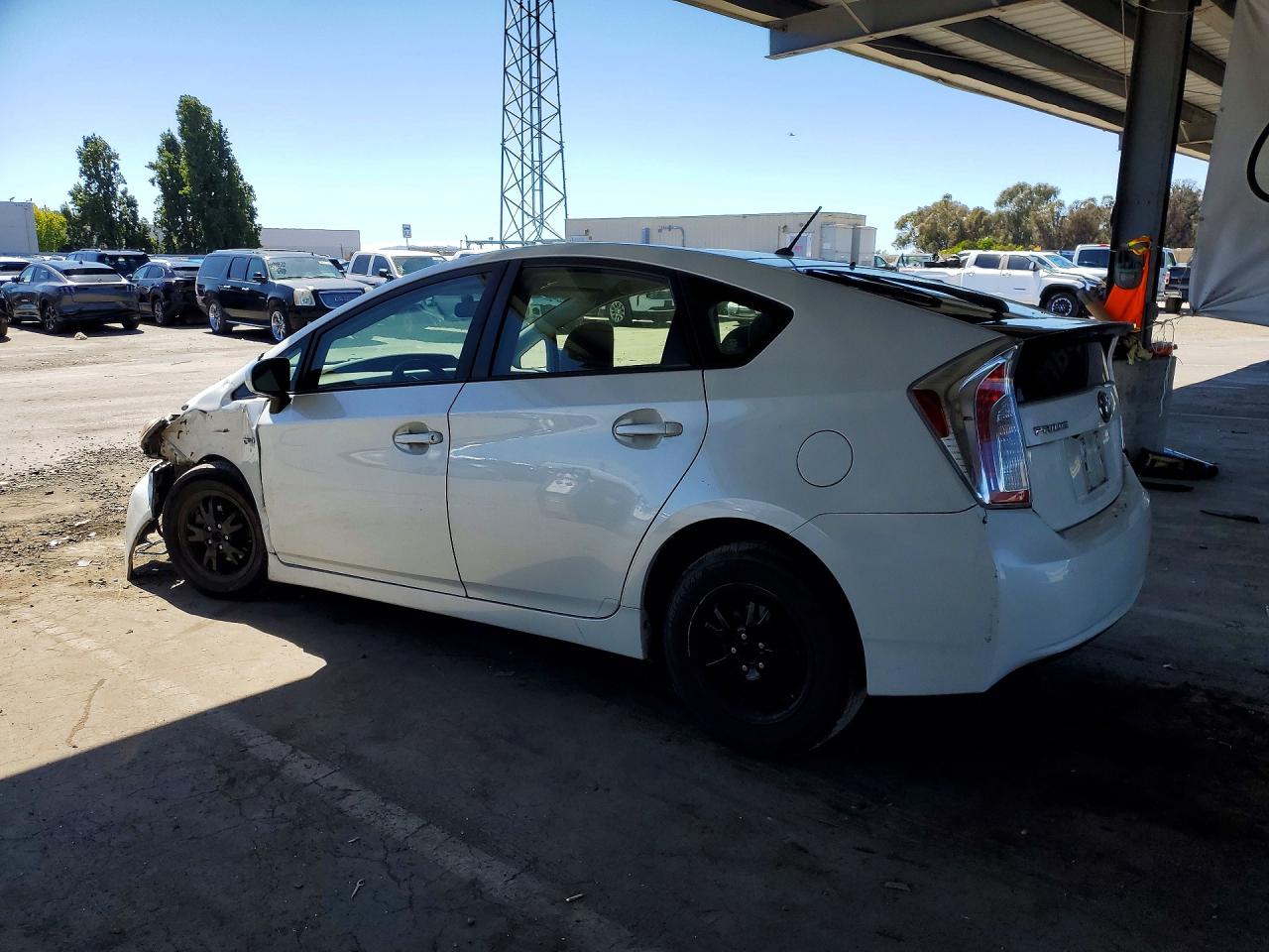 2015 Toyota Prius Two White vin: JTDKN3DUXF0444732