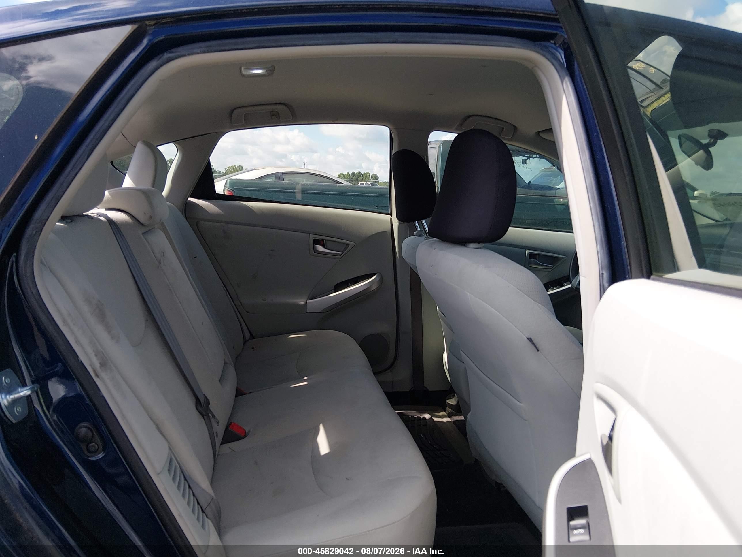 2015 Toyota Prius Two Dark Blue vin: JTDKN3DUXF0446822