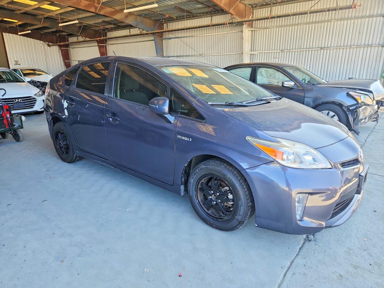 2015 Toyota Prius Two Charcoal vin: JTDKN3DUXF0472949