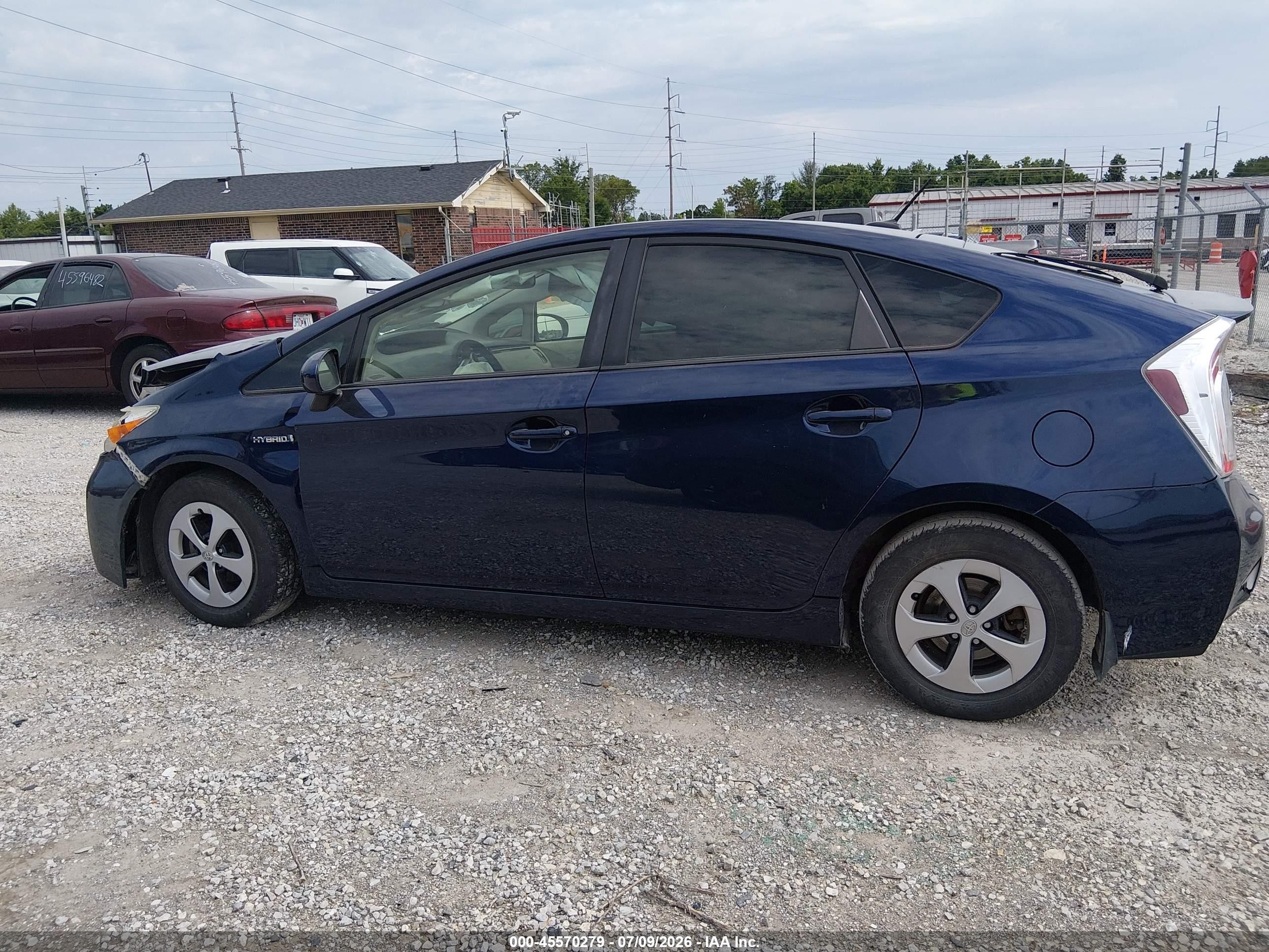 2015 Toyota Prius Three Blue vin: JTDKN3DUXF1886565