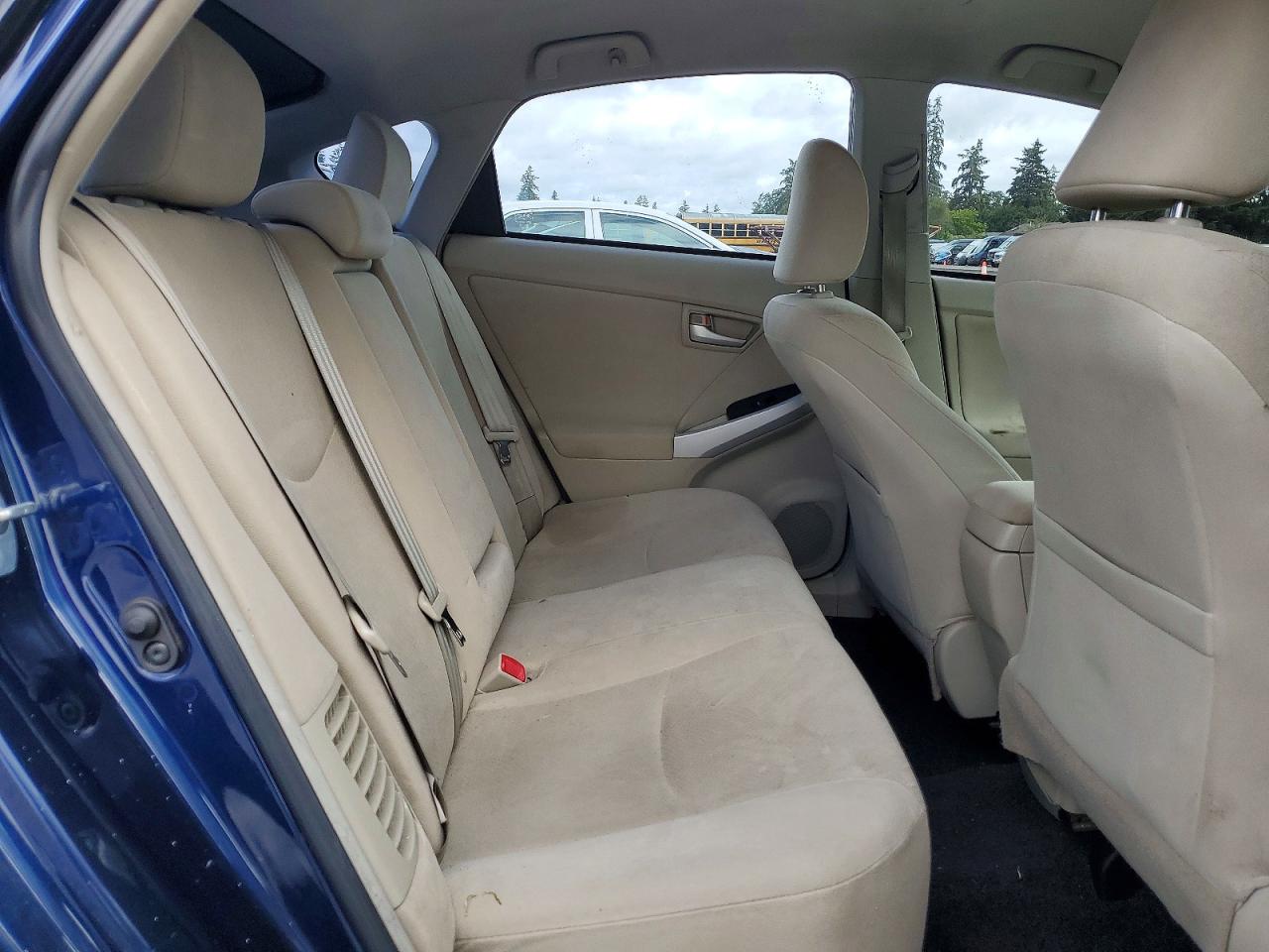 2015 Toyota Prius Two Blue vin: JTDKN3DUXF1899316
