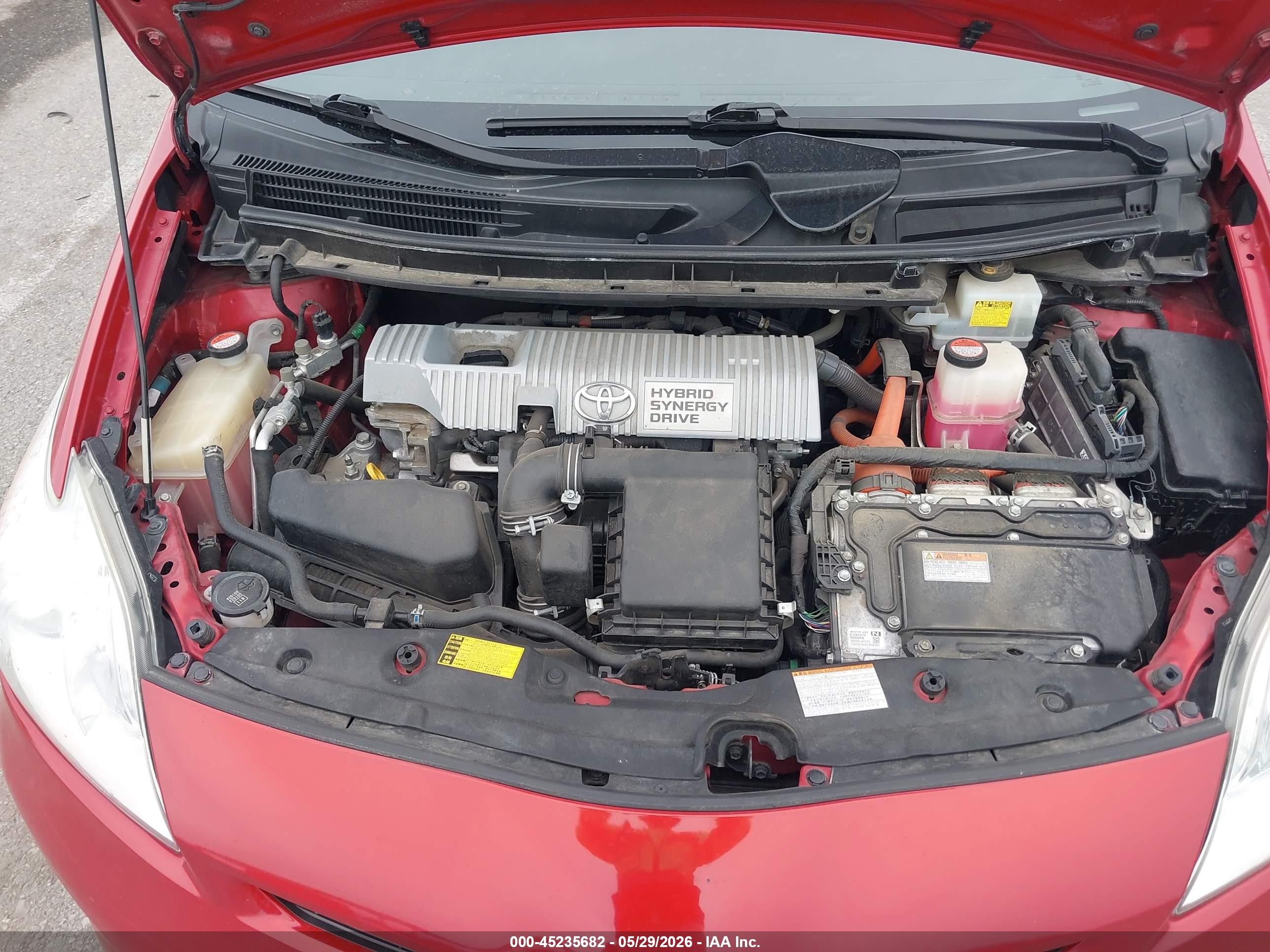 2015 Toyota Prius Two Red vin: JTDKN3DUXF1909388