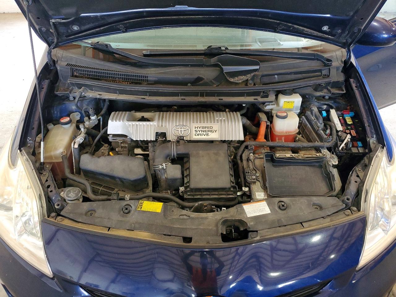 2015 Toyota Prius Four Blue vin: JTDKN3DUXF1920682